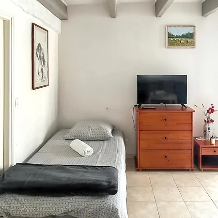 Maison De Charme A Sigogne, Proche De Cognac, Barbecue Inclus. Semesterbostad Sigogne