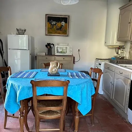 Maison De Charme A Sigogne, Proche De Cognac, Barbecue Inclus.